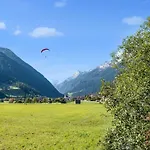 In Stubaital Near Lift Апартаменты Нойштифт-им-Штубайталь